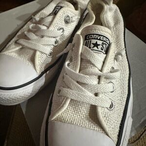 Converse Women’s white/cream All Star Sneakers